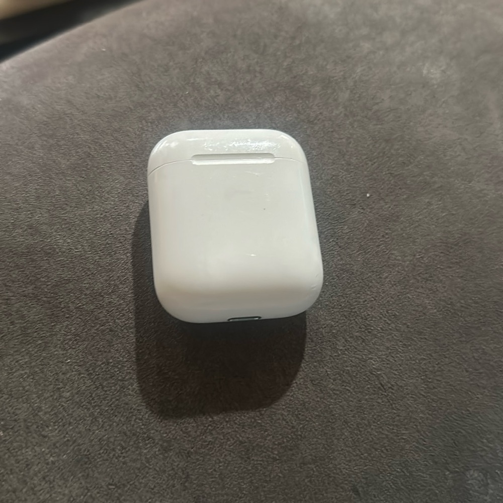 Apple AirPods